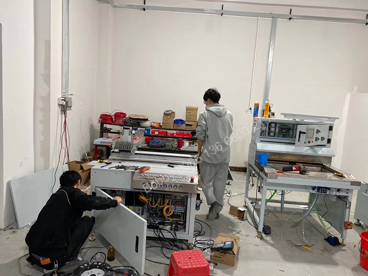 soft pvc label micro injection machine