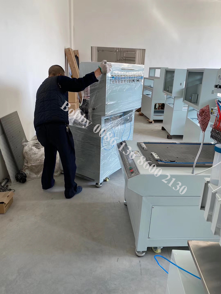 pvc dispensing machine