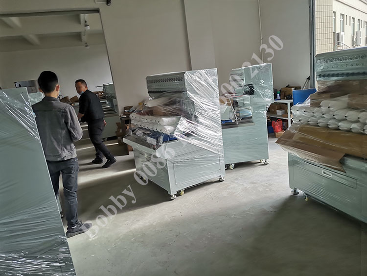 soft pvc dispensing machine