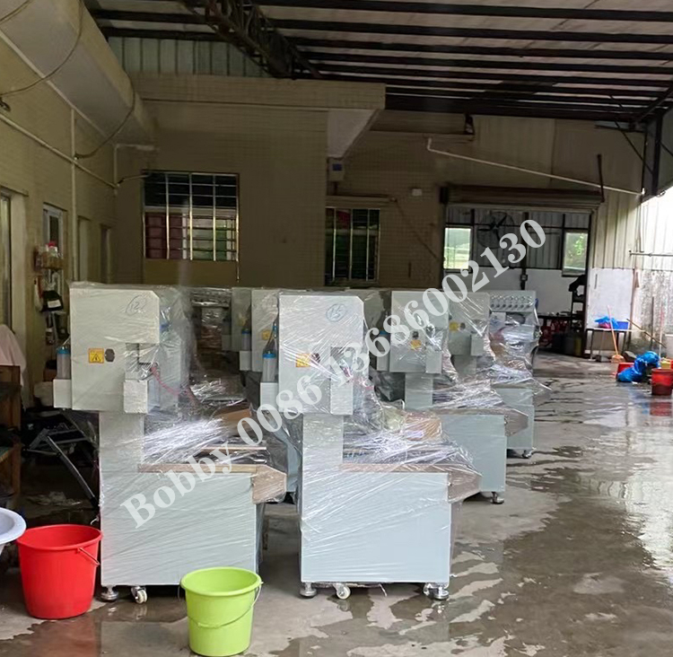 12 color soft pvc dispensing machine