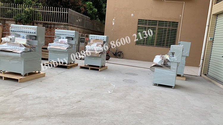 soft pvc dispensing machine