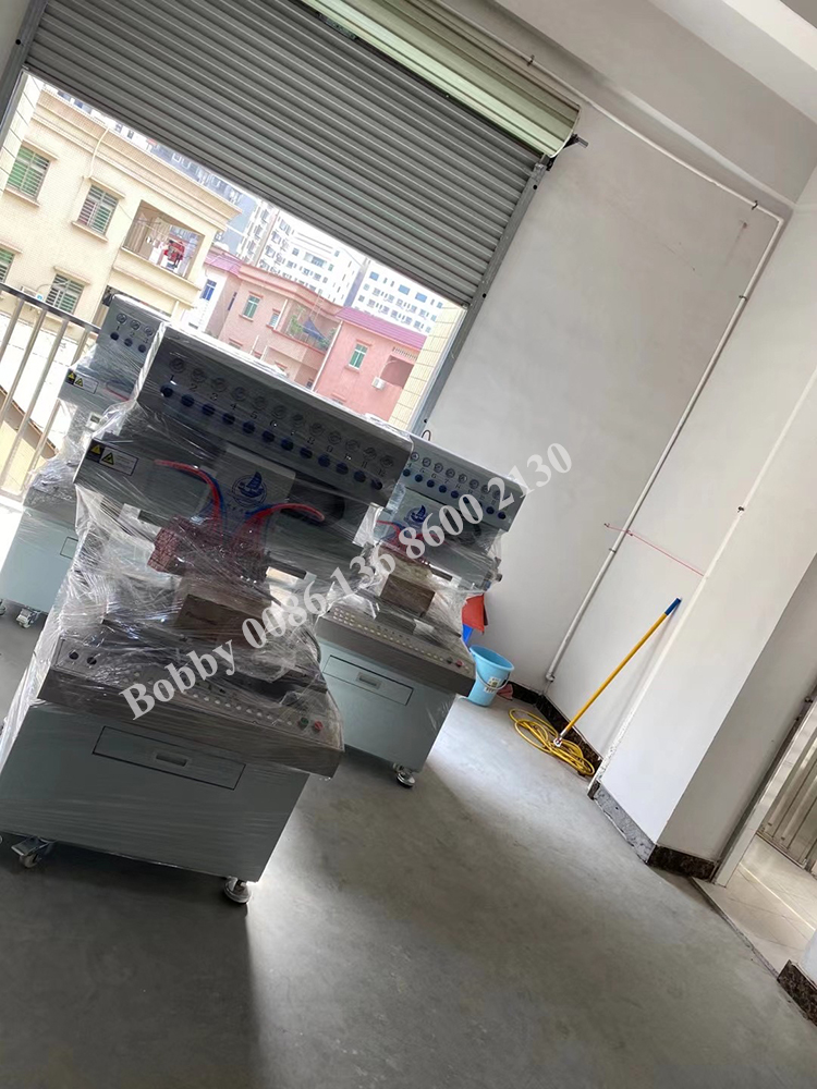soft pvc dispensing machines