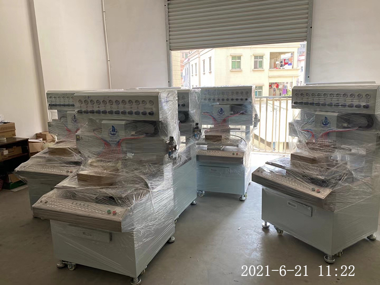 soft pvc dispensing machine