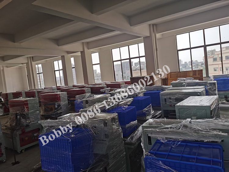 soft pvc rubber dispensing machine