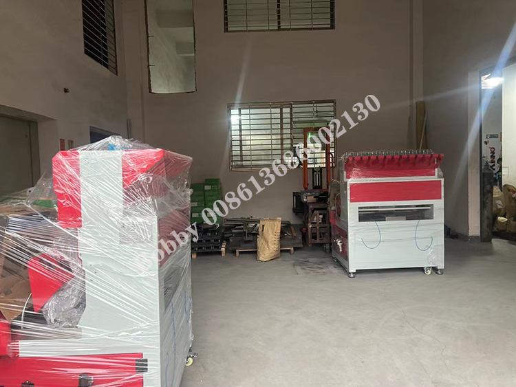 soft pvc dispensing machine
