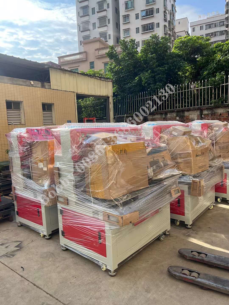 soft pvc dispensing machines